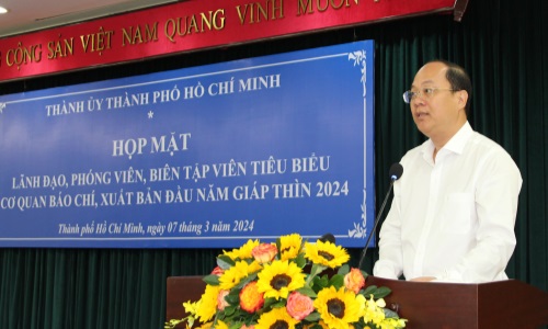 Xây dựng báo chí, xuất bản TP. Hồ Chí Minh: “Cách mạng, chuyên nghiệp, nhân văn và hiện đại”